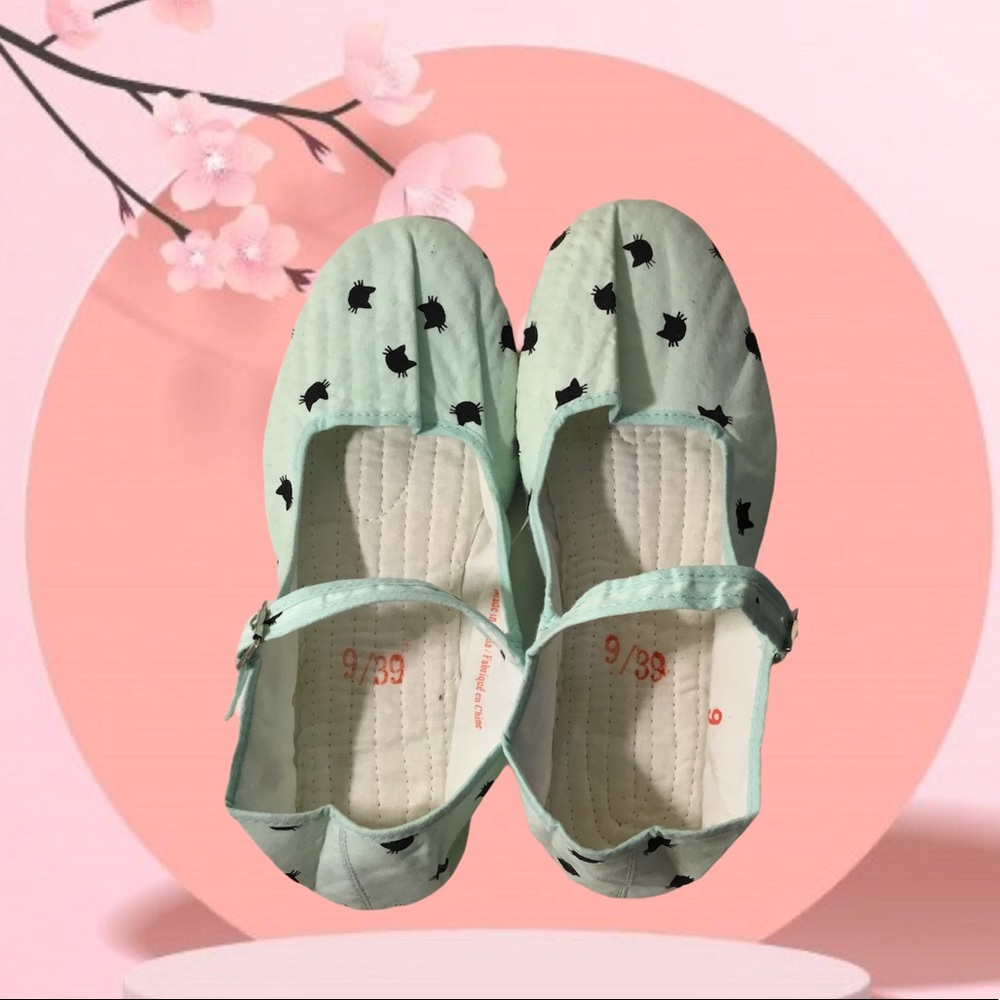🎀 NWT | 🎀 Light Blue Cat Mary Jane Fabric | 9